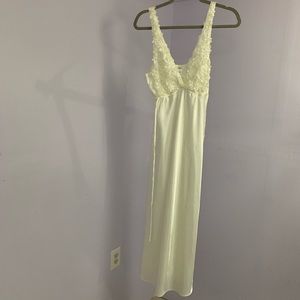 Flora company pretty dress